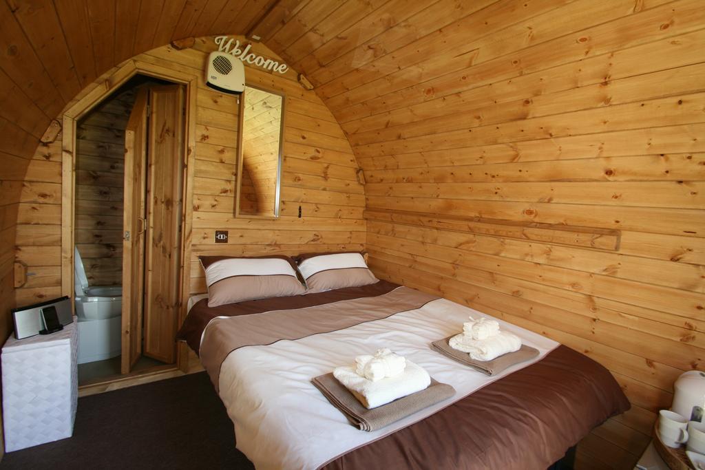 Suitehuts @ Силверстон Экстерьер фото