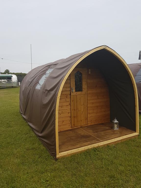 Suitehuts @ Силверстон Экстерьер фото